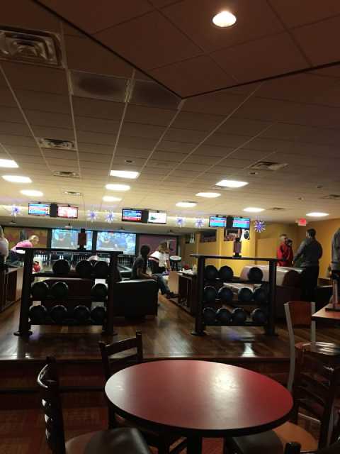 Leagues at Diamond Bowl